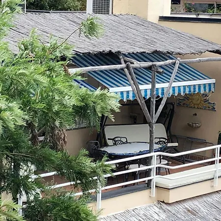 Апартаменты Flower Power Позитано