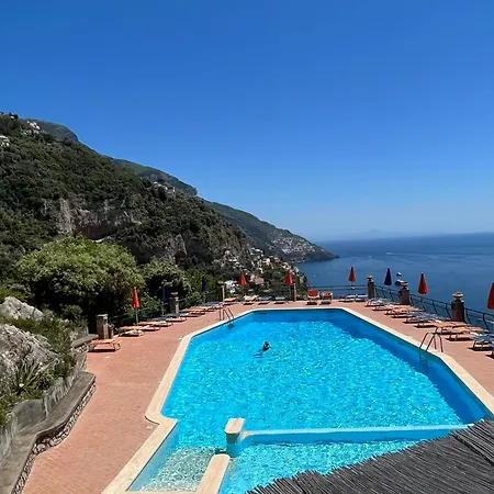 Апартаменты Flower Power *