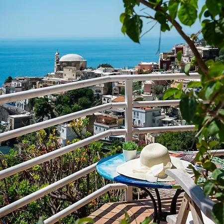 Flower Power - For 6 Guests With Parking, Terrace And Seaview - 2 Bathrooms And 3 Bedrooms * Positano