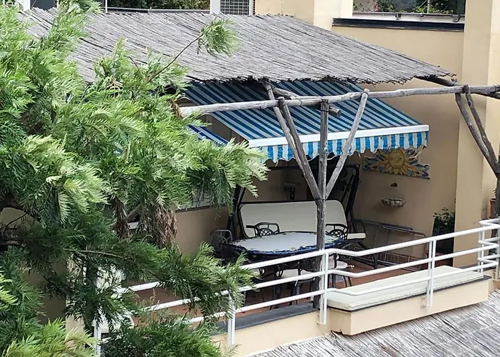 Апартаменты Flower Power Позитано