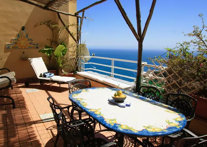 Flower Power Апартаменты