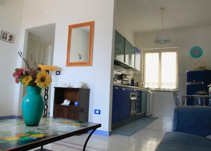 Апартаменты Flower Power Позитано