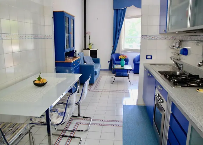 Flower Power Апартаменты Позитано